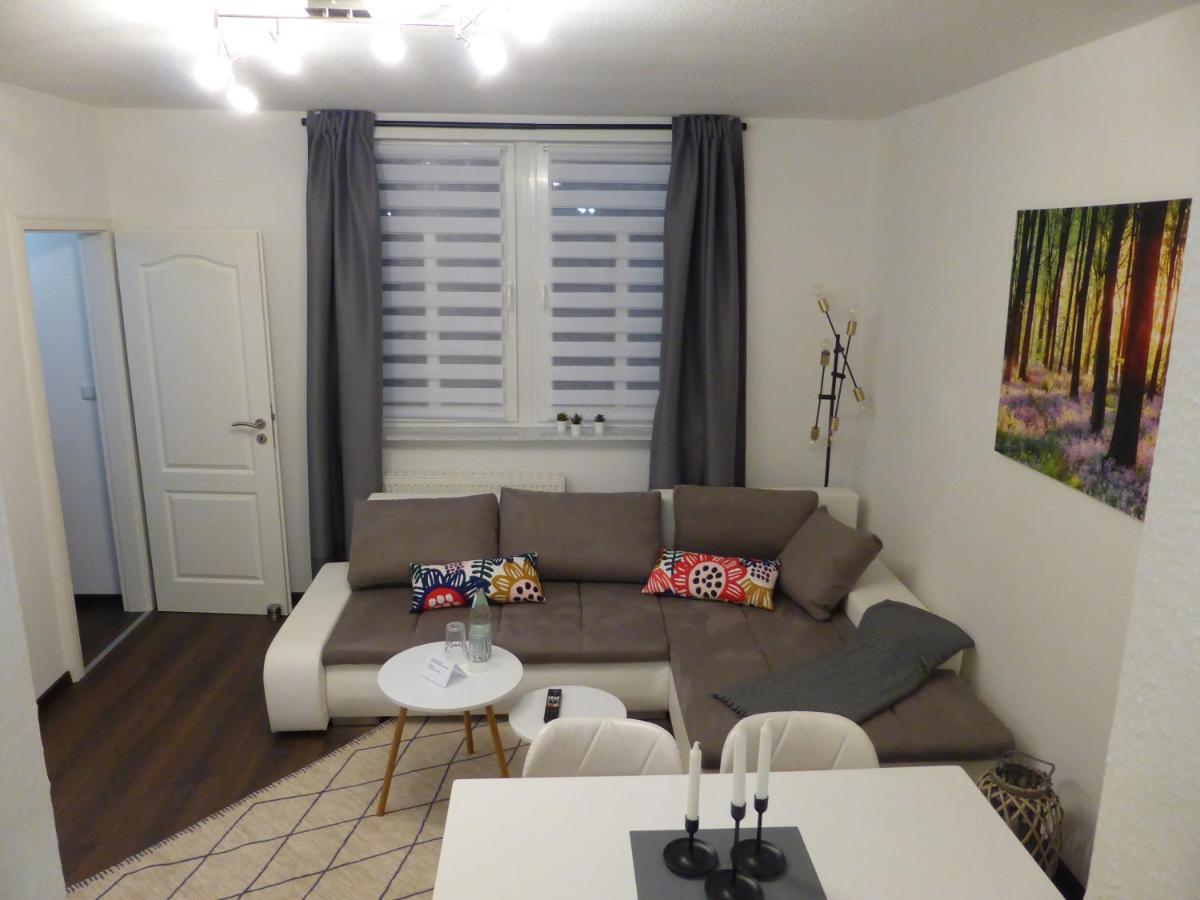 Ferienwohnung Goethe, 2 Schlafzimmer, Naehe Zentrum & Uni, Ruhig, Free Wifi, Kostenloses Parken, Erdgeschoss Jena Ngoại thất bức ảnh